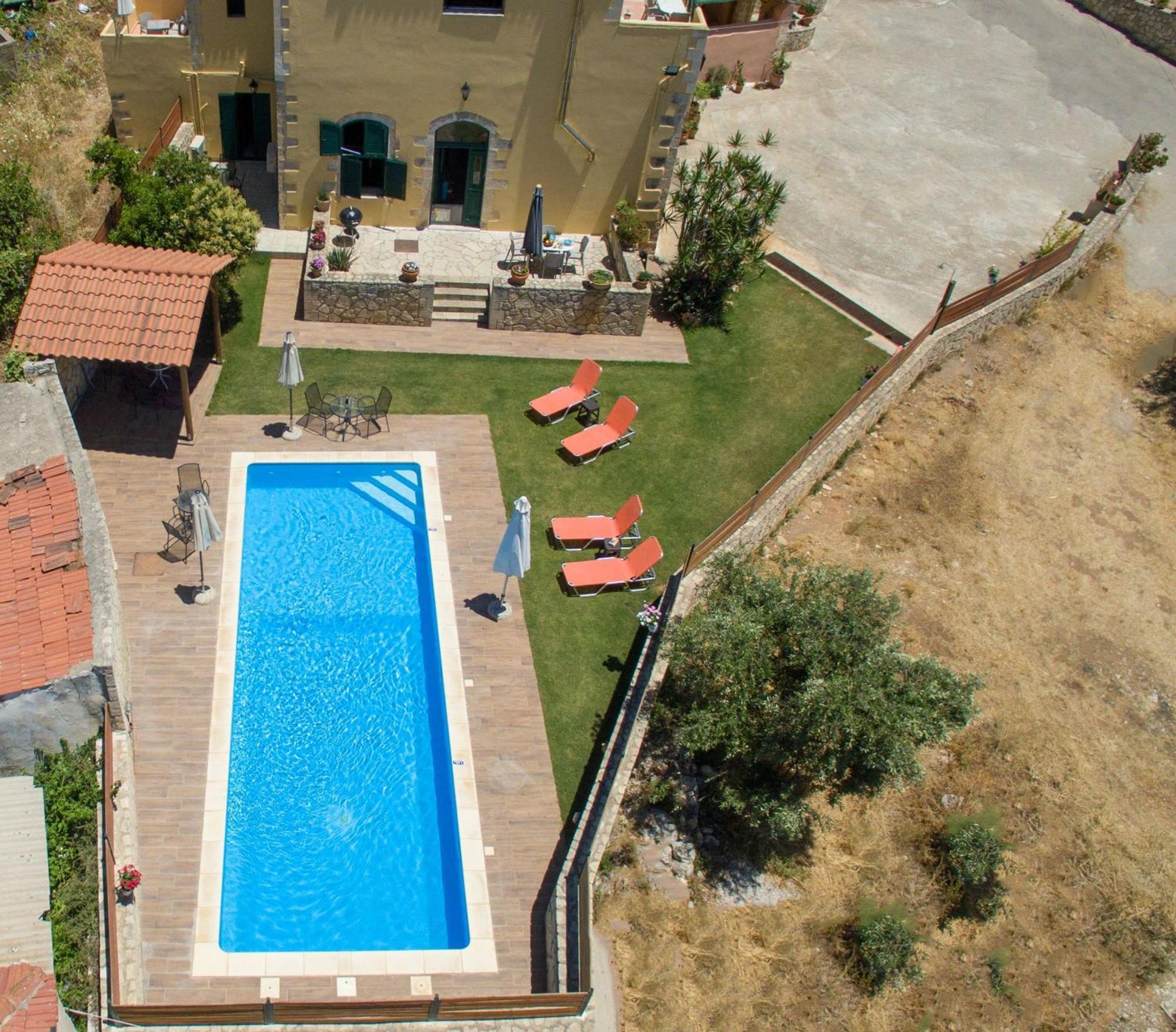 Skandalis Apartments With Pool Horafákia Kültér fotó